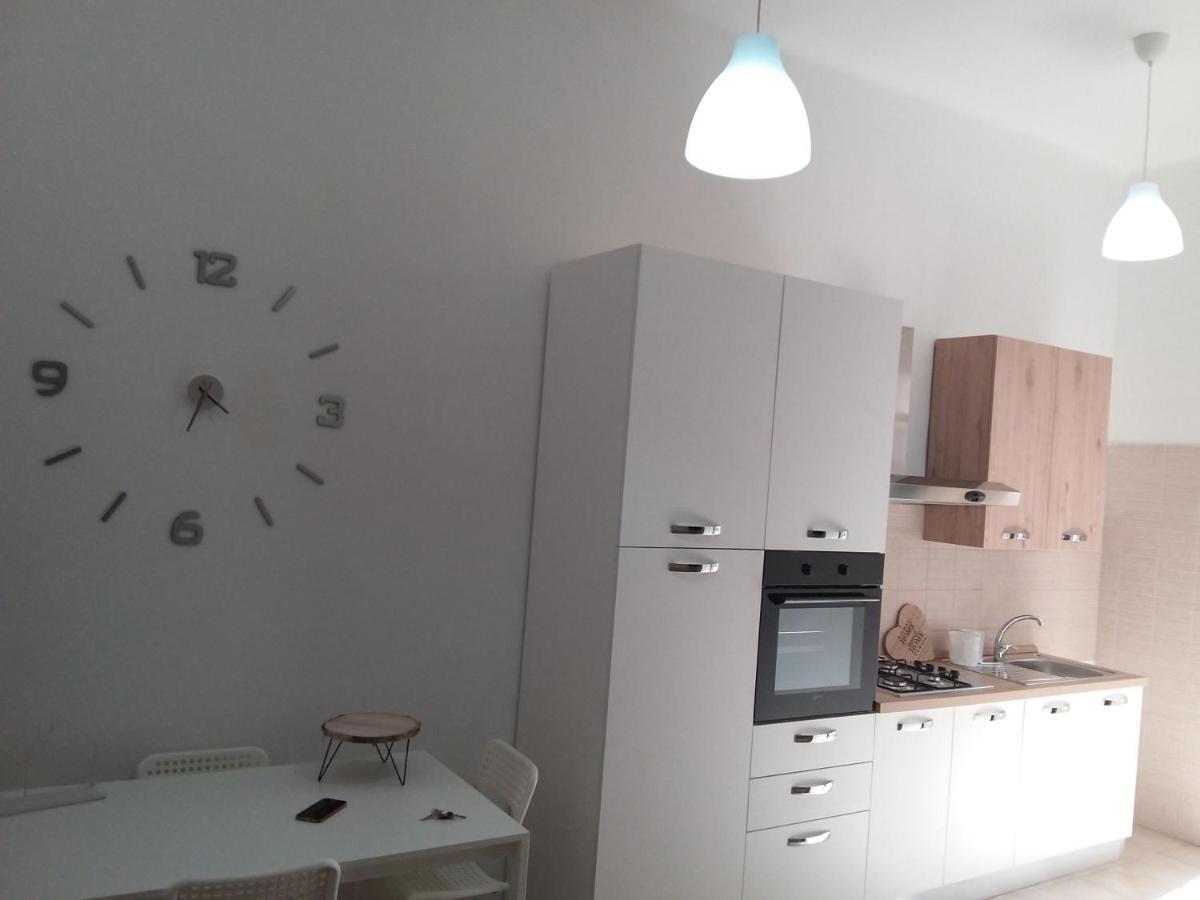 Apartamento Independence House 71 Bari Exterior foto
